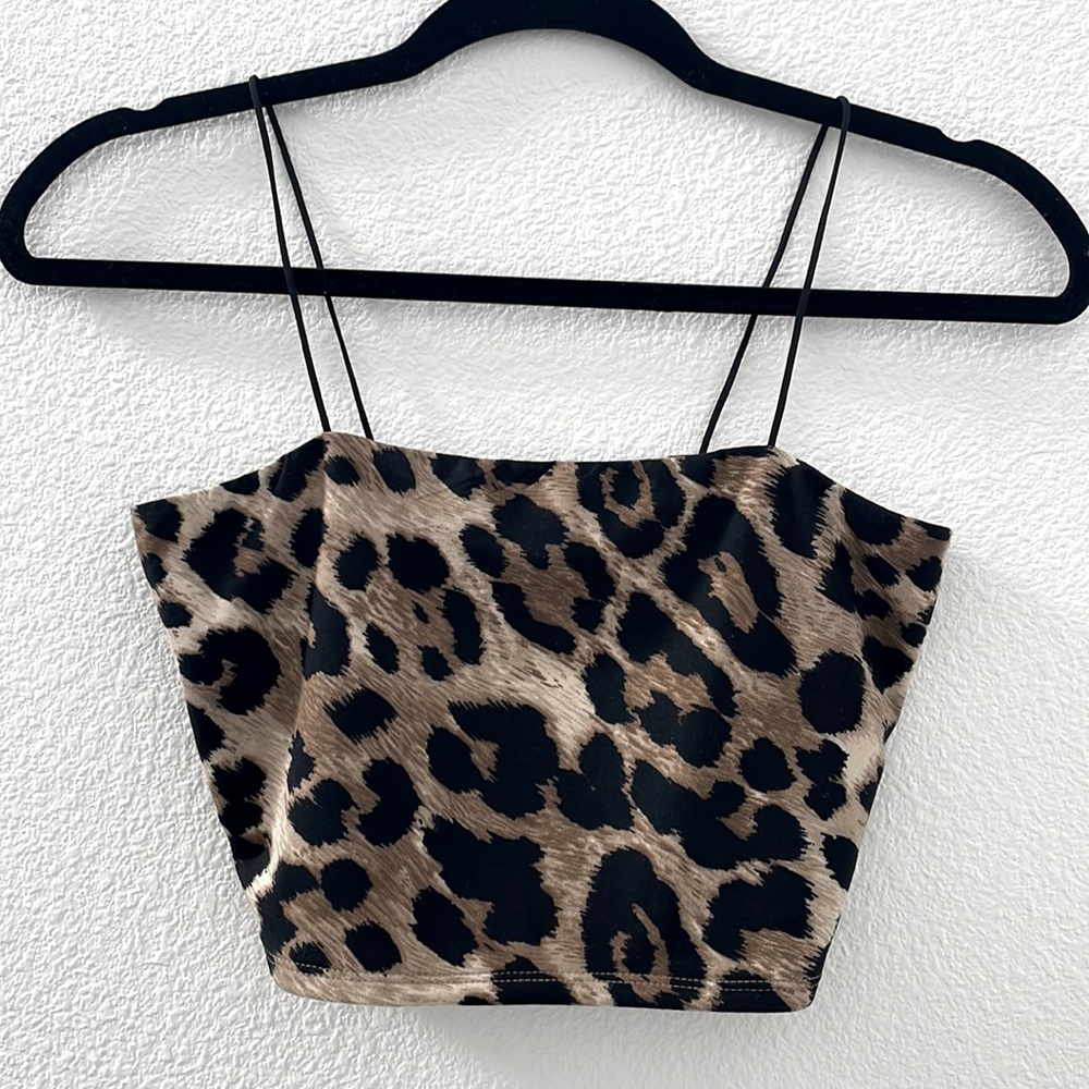 NWT leopard cropped tank